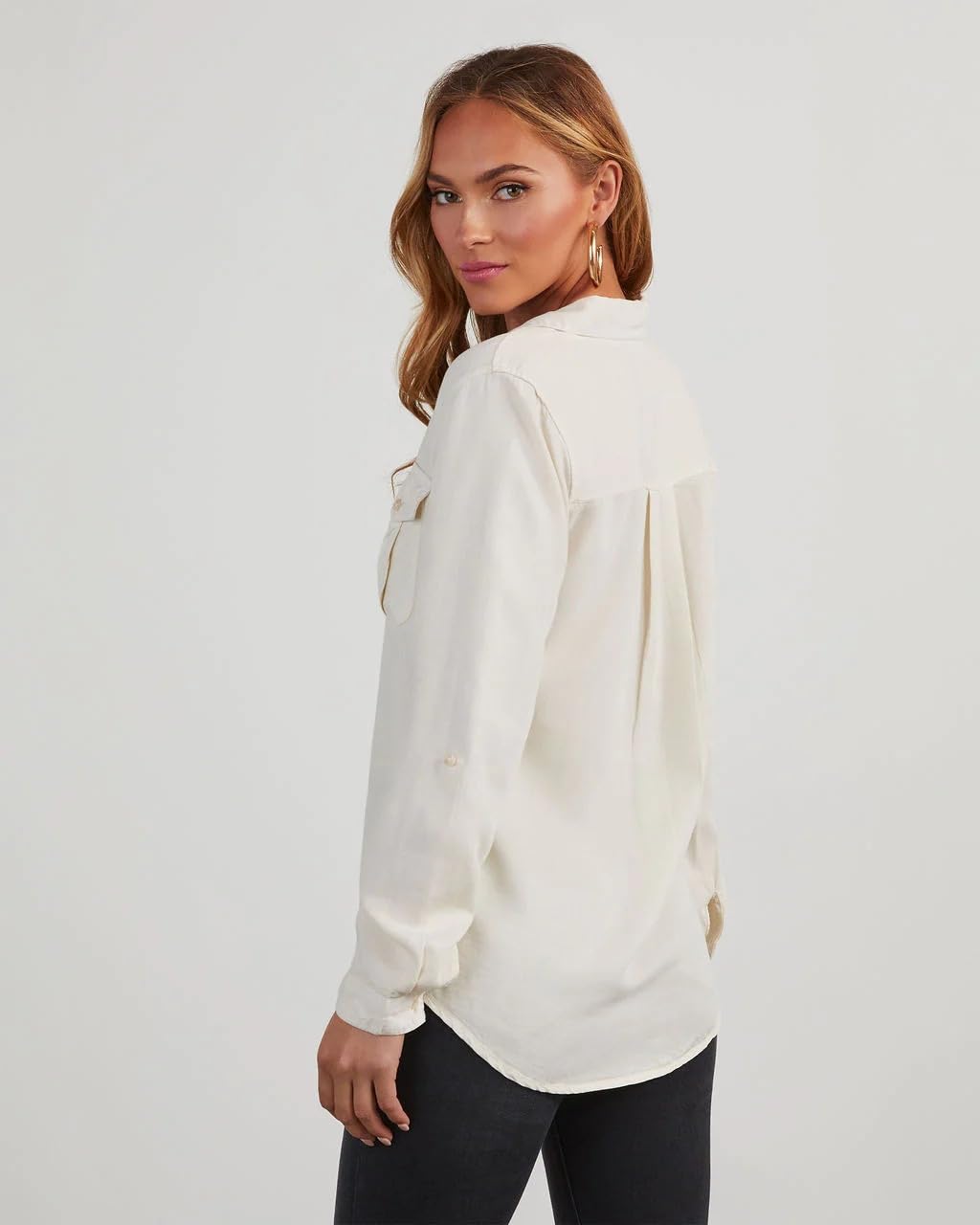 Chemisiers Et Blouses Femme Chemise en Jean pour Femme Décontractée Boutonnée Chemisier De Travail Élégante Retroussée Manches Longues Col en V Tunique en Jean Délavé Chemises D'A