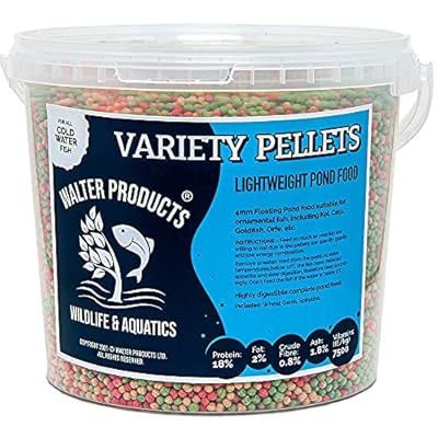 Walters Variety Pellets (2L Tub) | Pond Fish Food for Goldfish, Koi and all Cold Water Pond Fish | Premium Nutrition, Floating Fish Food Pellets in Stay Fresh EasyTubs and Refill Bags
