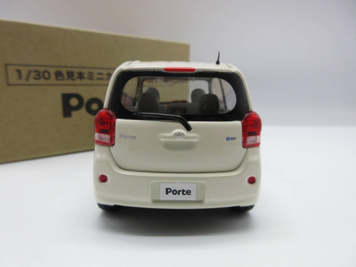 ★トヨタ PORTE ポルテ カラーサンプル 1/30 1/30 トヨタ ポルテ PORTE カラーサンプル 展示品 ⑤ - メルカリ