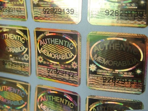 Étiquettes de Sécurité Inviolables : L'Excellence de l'Hologramme Doré Numéroté