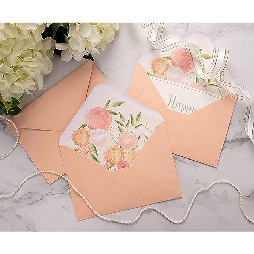 Enveloppes florales rose pâle opaques pour protéger vos invitations délicates