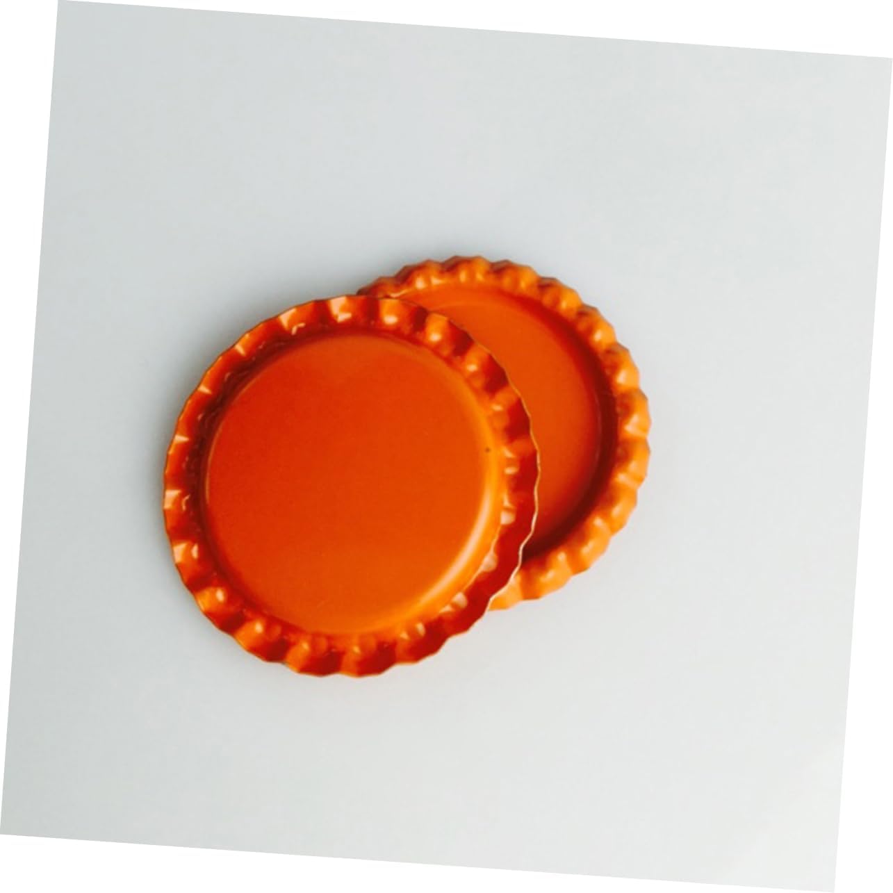 SECFOU 100pcs Beer Bottle Caps Tinplate Crown Caps Flat Bottom Decorative Random