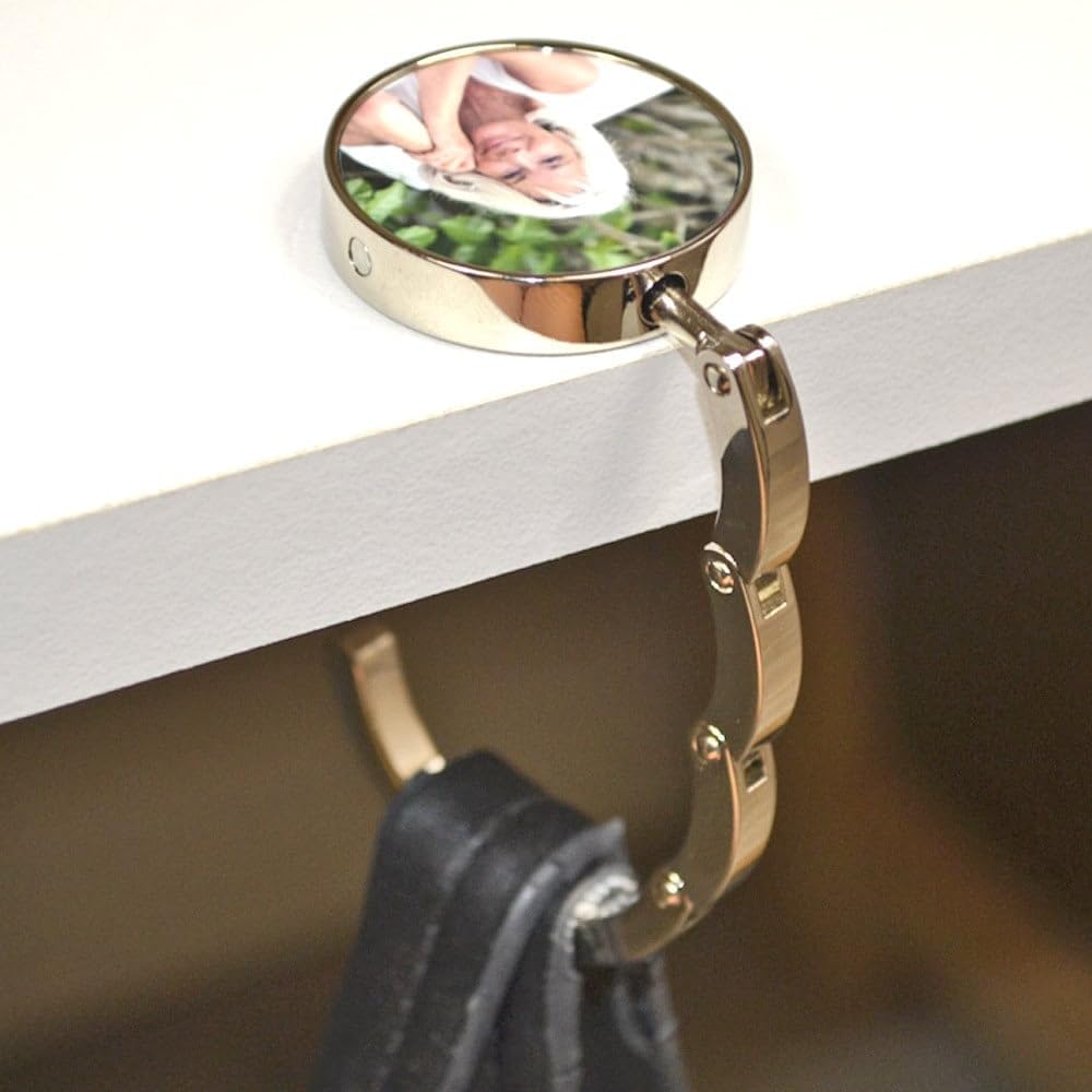 Ocadeau Gancio portaborse personalizzato – Modello rotondo in metallo argentato – Accessorio elegante e idea regalo unica per donna