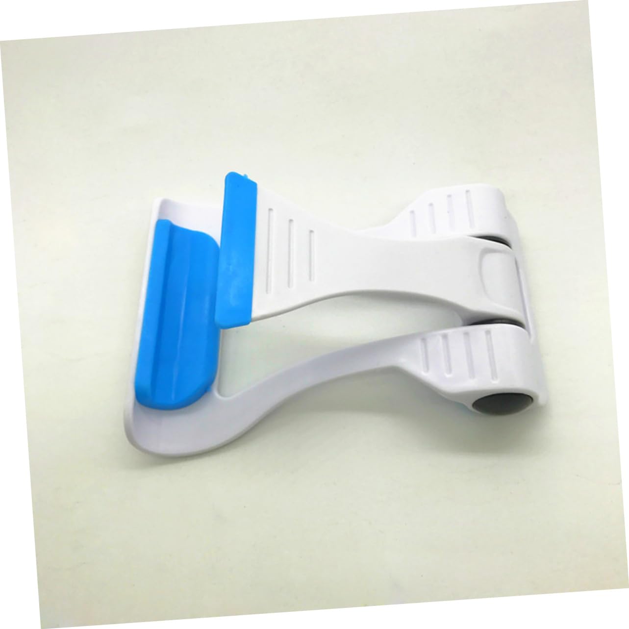 BRIGHTFUFU Tablet Stand Silicon Pads 3pcs Desktop Phone Holder Adjustable Mount for Smartphone Tablet Accessory Random Color