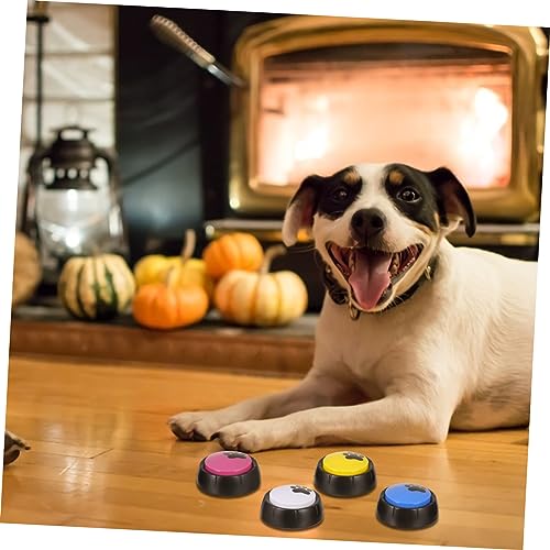 Pet using balacoo Communication Buttons