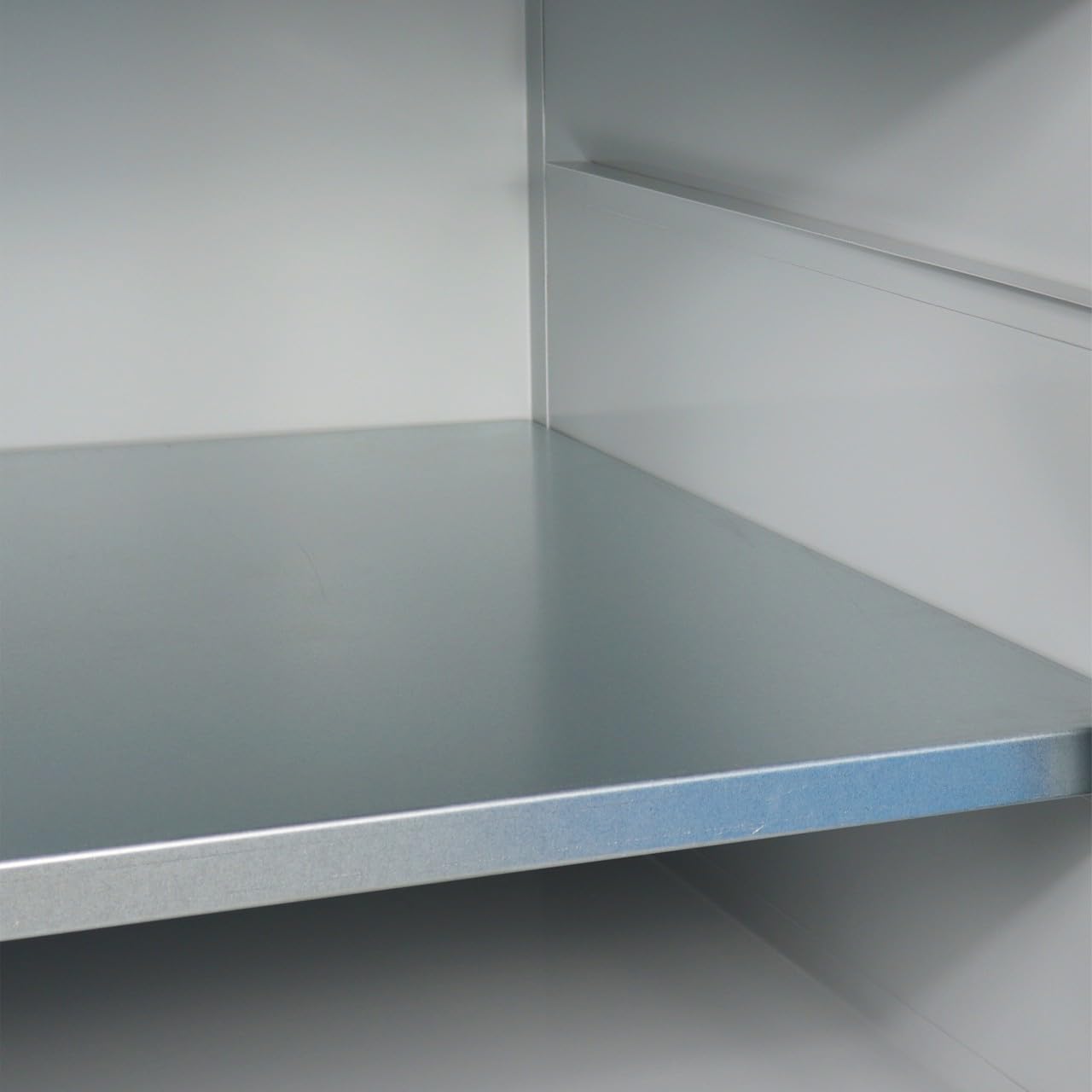 Steinbock Werkbank mit 4 Schubladen und Tür | 300 kg Tragkraft | HxBxT 84 x 120 x 60 cm | Anthrazitgrau | 4 cm Starke geölte Massivholz-Arbeitsplatte | stabiles Stahlgestell | Made in EU | Werktisch