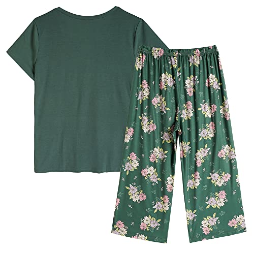 Image of Vozanet Women's Pajamas Set Soft V Neck Sleepwear Top and Capri Pj Lounge Sets Cartoon Heart Shape Cat Nighty Plus Size
