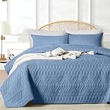 Akkialla King/Cal King Quilt Set, Boho Style in a Solid Color, Bluish Grey Lightweight Microfiber Bedspread, Soft and Breathable Coverlet for All Seasons, 3-Piece Bedding Set (1 Quilt, 2 Pillow Shams)