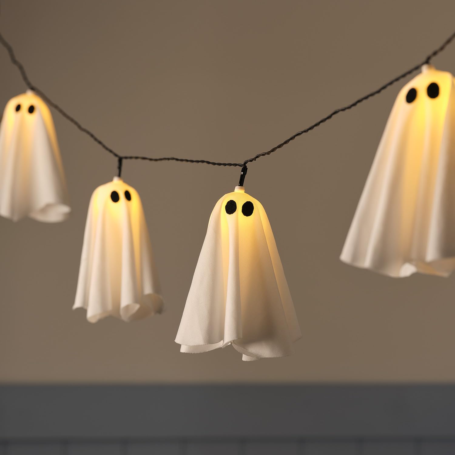 Lights4fun 10 Ghost LED Outdoor Halloween String Lights