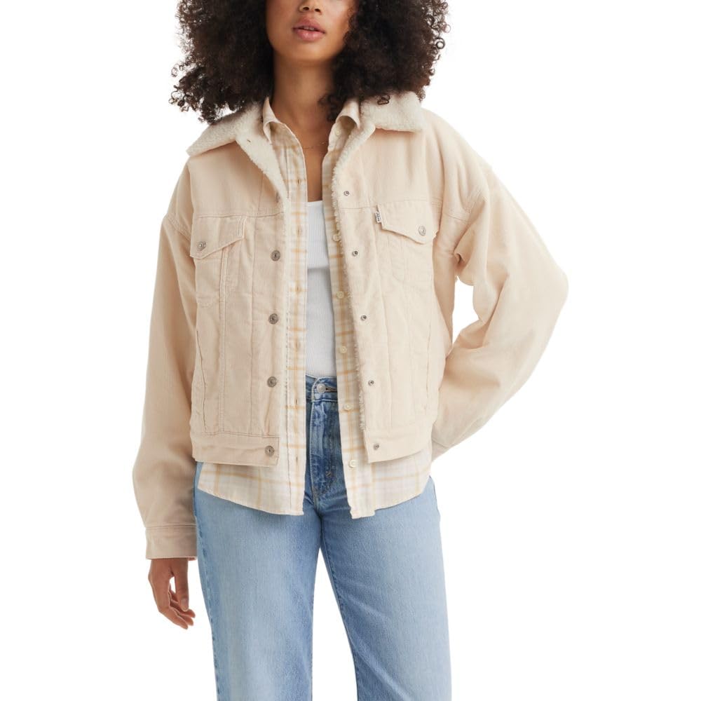 Levi's Women's 90s Sherpa Trucker Jacket (Standard and Plus)
