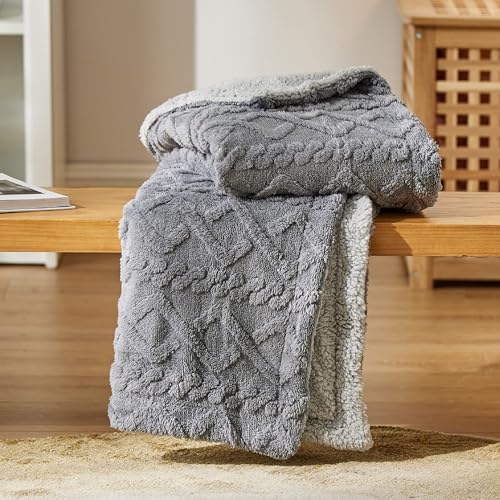 Bedsure Mantas Para Cama 150x200 Cm - Manta Sofa Grande Polar Jacquard Reversible De Sherpa, Manta Sofa Invierno Gruesa De Microfibra Suave Y Borreguito, Gris