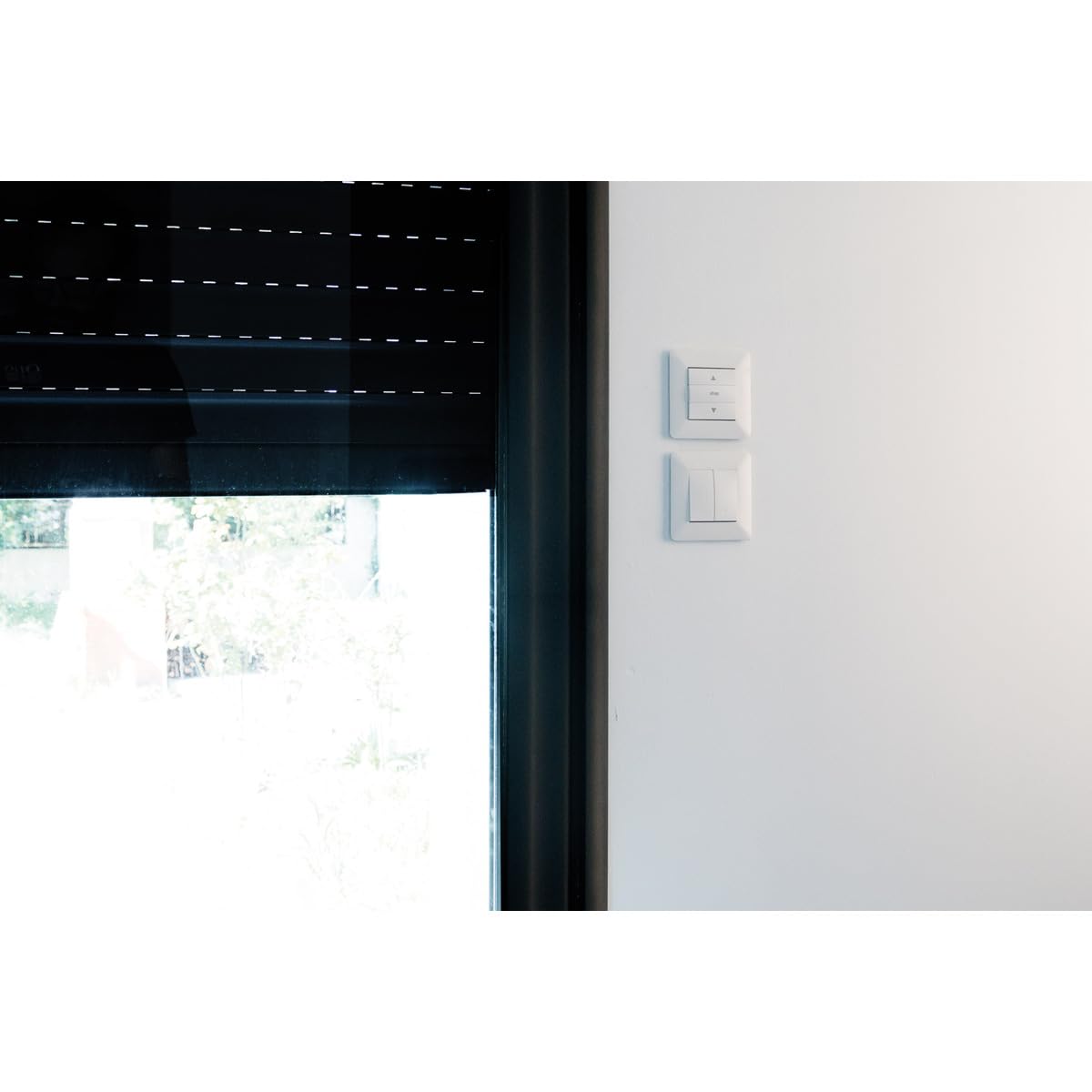 Zenitech - Mando para Persianas 2300W 10A - Instalación Empotrada Lista para Usar - Motor Compacto y Soporte con Clip - Ajuste Milimétrico - Blanco - 86x86 mm