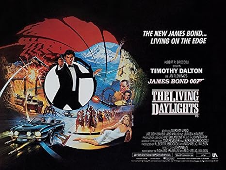 Amazon Com Pyramid International Daylights Living On The Edge 60 X 80cm Canvas Print 31 5 X 24 Inches Multi Colour Posters Prints