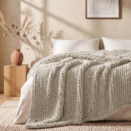 L'AGRATY Chunky Knit Throw Blanket for Couch, 50 x 70 Inches, Light Linen