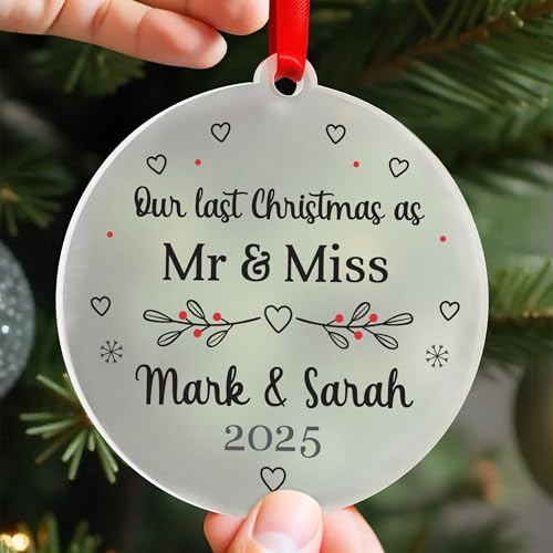 Beecreative Hanging Frosted Bauble - Personalised Last Christmas As Mr And Miss Bauble - Thoughtful Custom Keepsake Gift