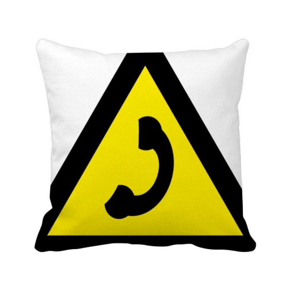 Coussin jaune noir enfants protégé pour dynamiser la décoration du canapé de votre salon