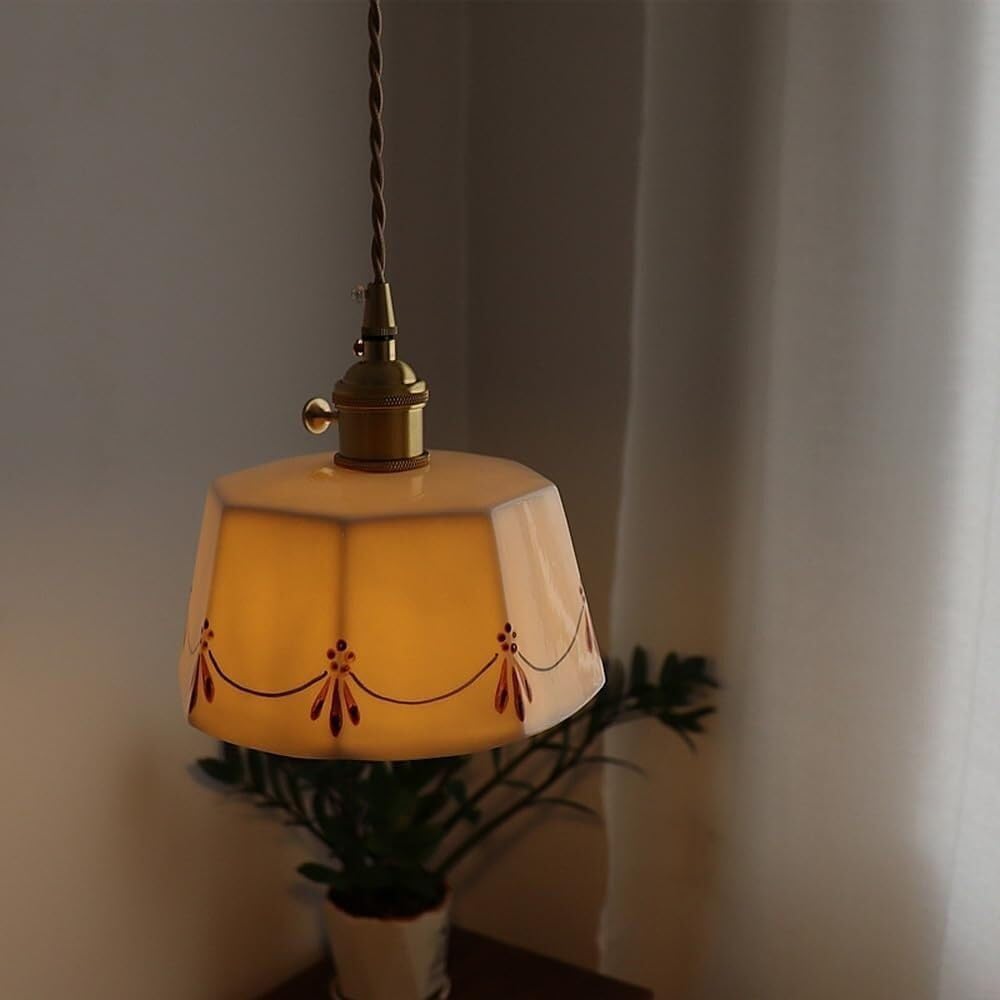 Lámpara colgante cerámica blanca con decoración artística mediados siglo, detalles modernos latón, lámpara colgante metal, lámpara decorativa for pasillo interior(18cm)