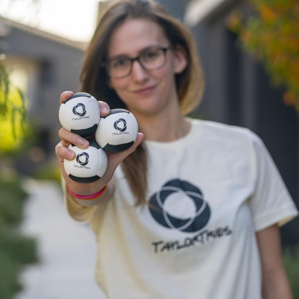 Taylor Tries Signature Juggling Ball Set - (3) Beginner 6 Panel Balls