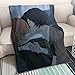 QTRT Bungou Les Chiens errants - Nakahara Chuya Et Dazai Have A Kiss Osamu 3D Imprimé Blanket Cartoon Anime Characters Doux en Peluche Flanelle Couverture Quilt Anime Fans Otaku Literie Cadeau