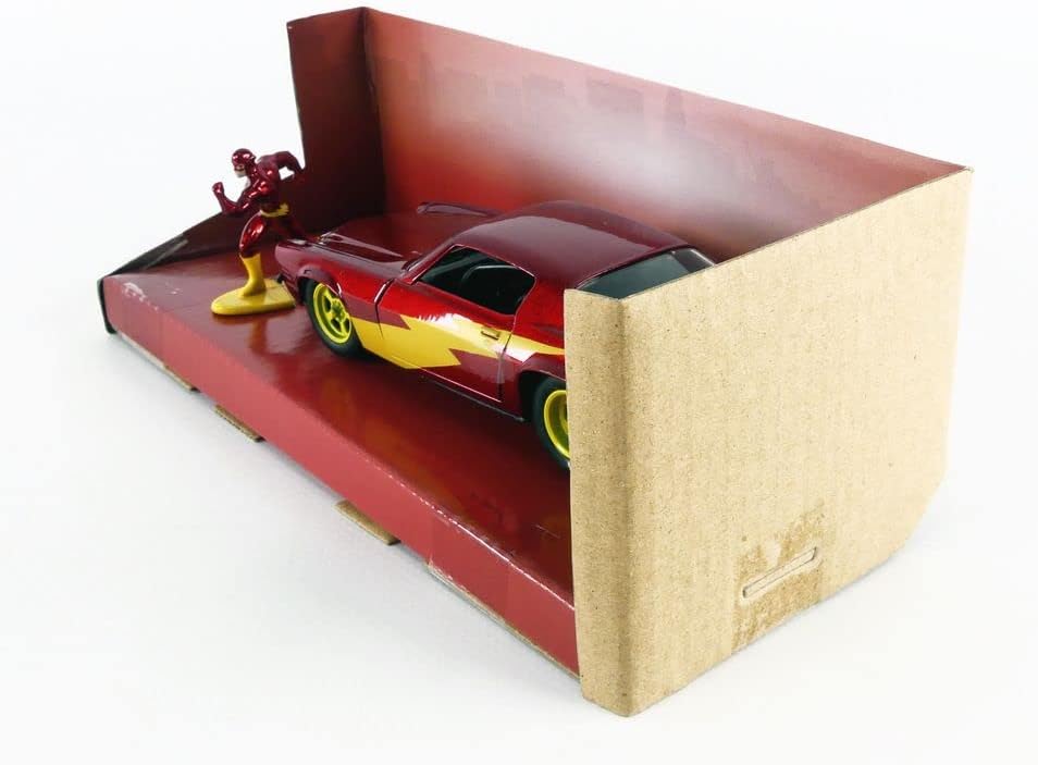Jada TOYS - Chevrolet Camaro SS Flash - 2010-1/32, Red / Yellow, 2.5 x 5 x 2 inches - Image 4