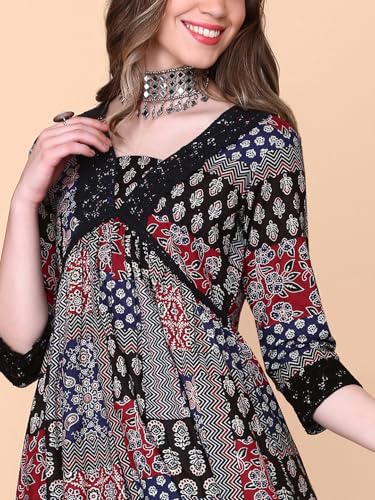 Image of ishin Women Black Cotton 60x60 Kurta Set without Duppatta