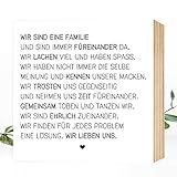  Wunderpixel® Holzbild Wir sind eine Familie - 15x15x2cm zum Hinstellen/Aufhängen, echter Fotodruck mit Spruch auf Holz - schwarz-weißes Wand-Bild Aufsteller Zuhause Büro Dekoration oder Geschenk