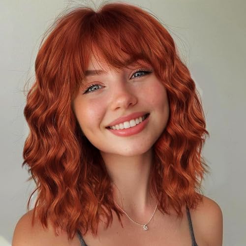 Nnzes Short Orange red Wavy Wig with Bangs for Women