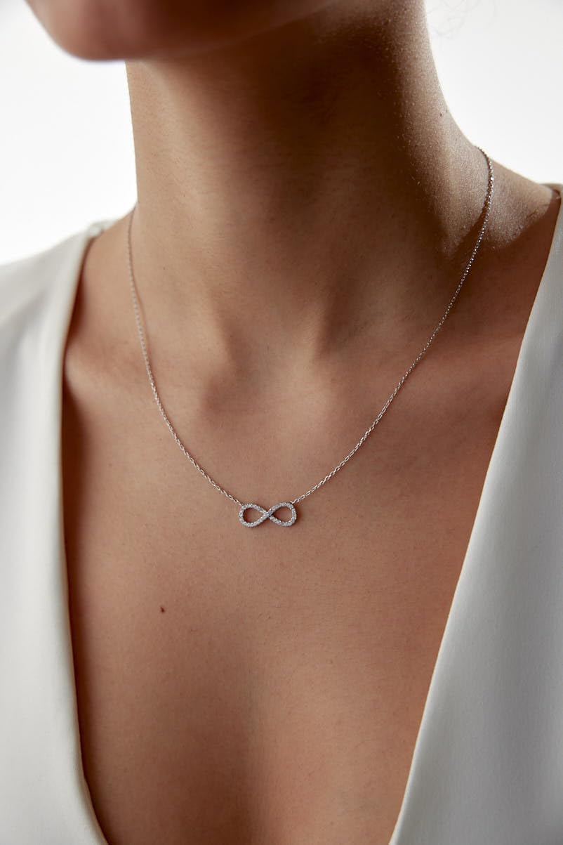 Joy-D Zircon Stone Infinity Necklace Silver Colour - Elegant Gold Necklace for Women, Fashion Accessories, Sophisticated Design, Durable Quality