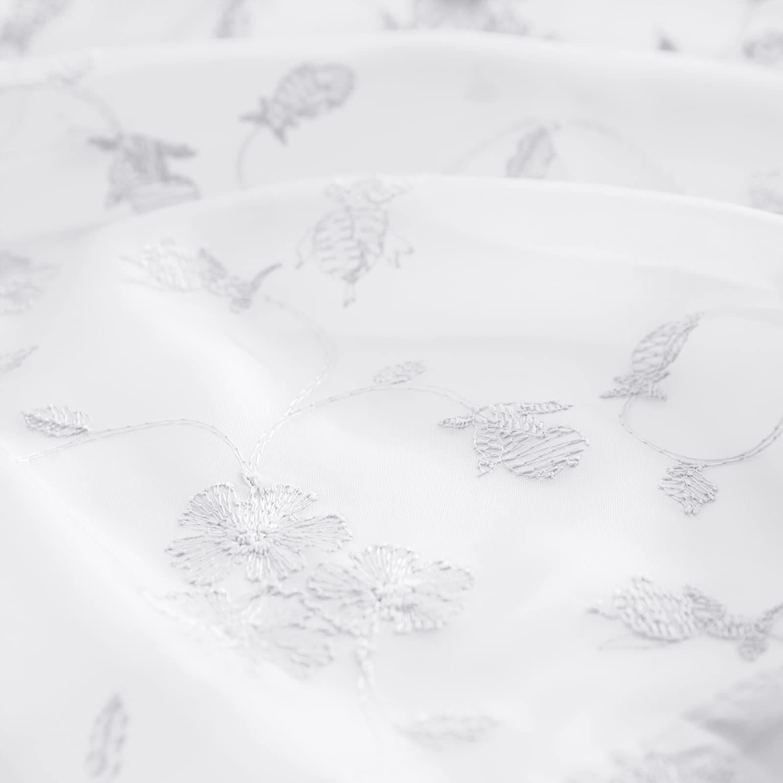 TOPICK Rideau Voilage de Fenetre Draperie Intérieur Blanc 140Lx225Hcm, Draperie Translucides à Passe Tringle, Décoration d'Interieure Moderne pour Salon Chambre Cuisine ​Lot de 2