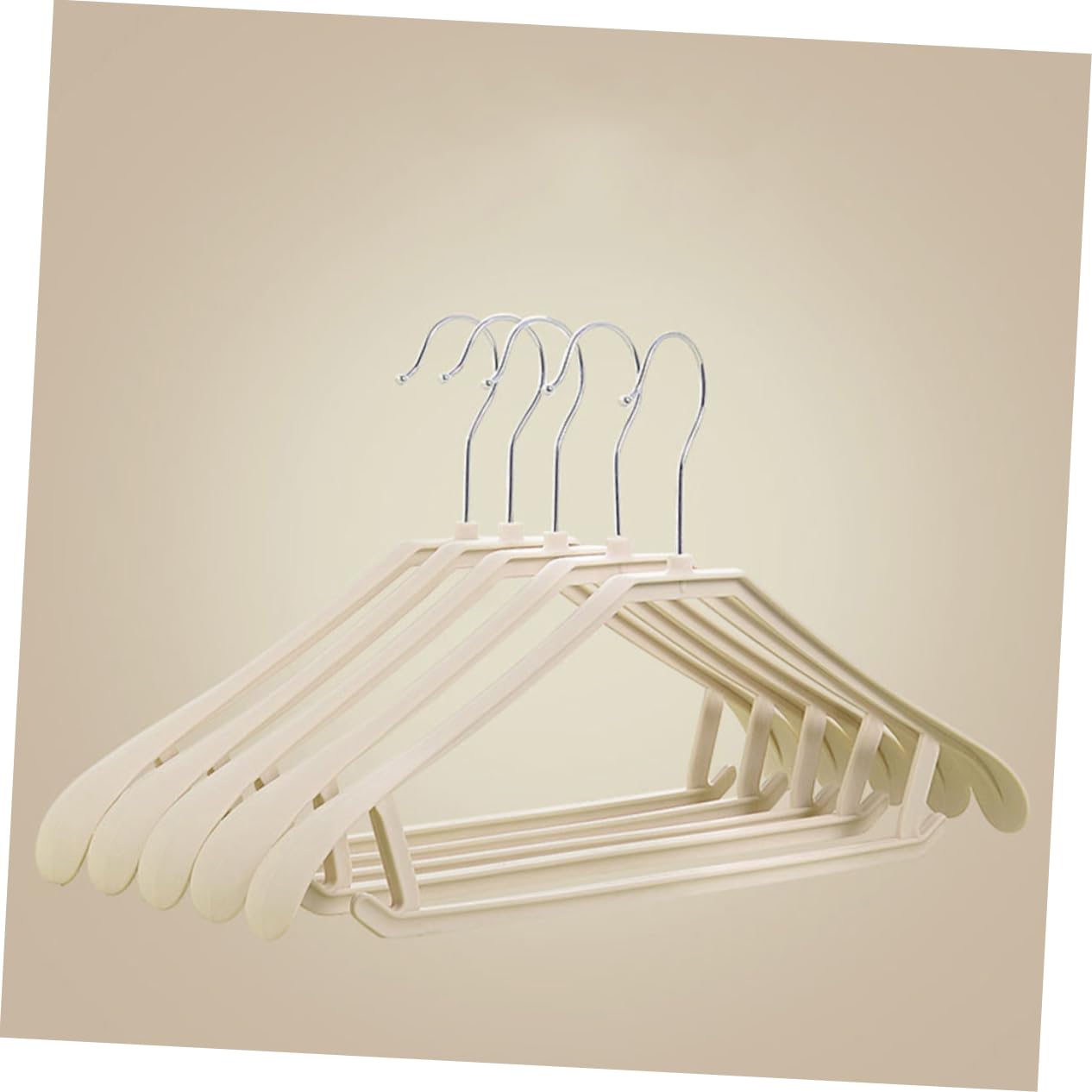 Levemolo Pcs Heavy Duty Hangers for Coats Suit Hangers Plastic Clothes Anti-Slip Hooks Strong Support for Wrinkle Hanging