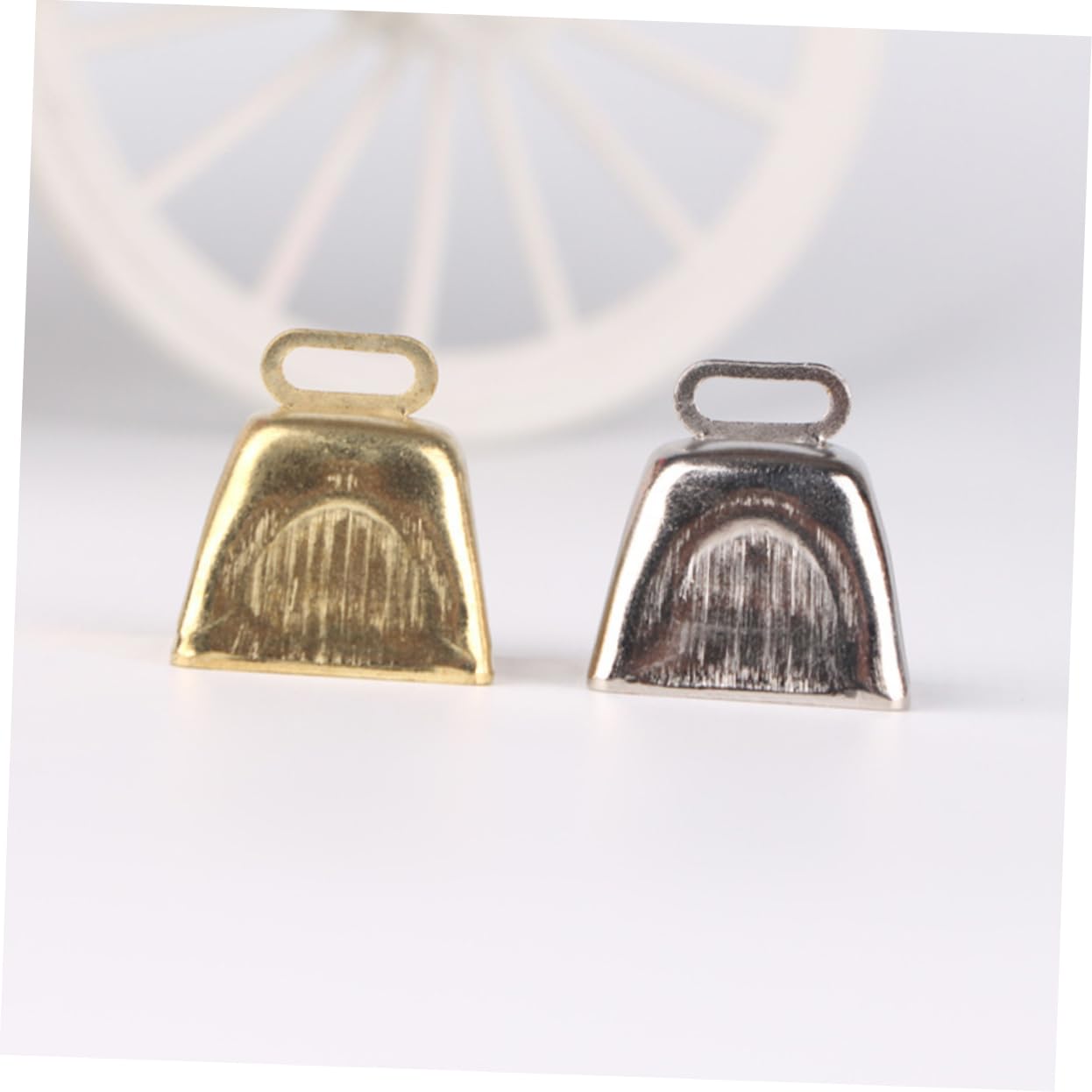 Zerodeko 4 Set Campanaccio Da Mucca Quartetto Mini Campanacci Da Mucca Mini Alberi Di Natale Campanelli Di Natale Campanelli Di Decorativi Per Ornamenti Per Alberi 20 pezzi*4