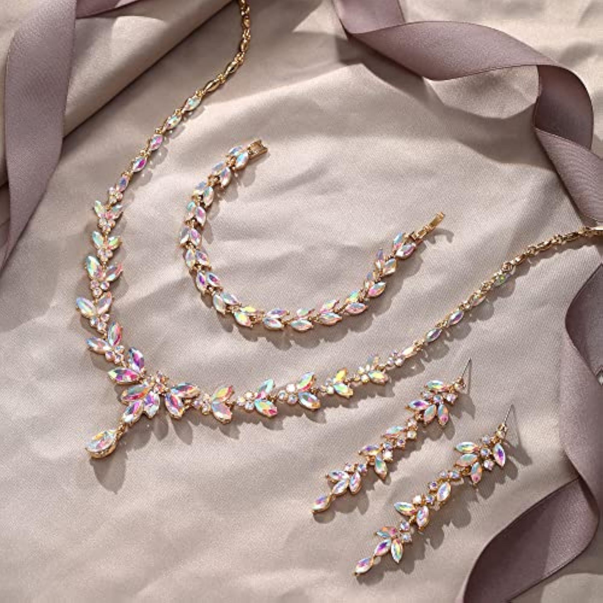 Women's Elegant Austrian Crystal Flower Wave Necklace & Bracelet Set