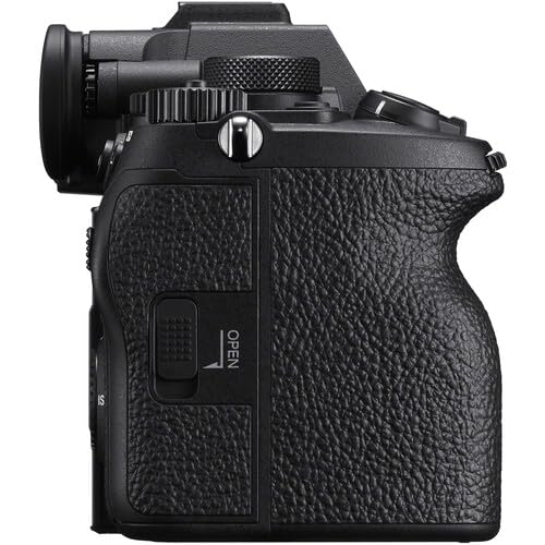 SONY α7R5 ILCE-7RM5 Amazon.com : Sony Alpha 7R V Mirrorless Camera Body (ILCE