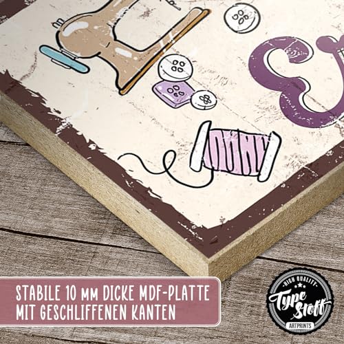 TypeStoff Holzschild mit Spruch – Näherholungsgebiet – im Vintage-Look mit Zitat als Geschenk und Dekoration zum Thema Nähen und Nähmaschine – HS-01292