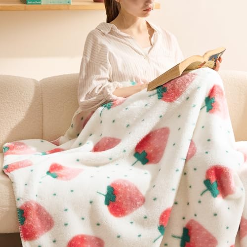 Bedsure Cute Strawberry Throw Blanket Pink for Kids - Aesthetic W...