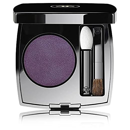 Chanel Ombre Premiere Longwear Powder Eyeshadow, 30 Vibrant Violet, 0.07 Ounce