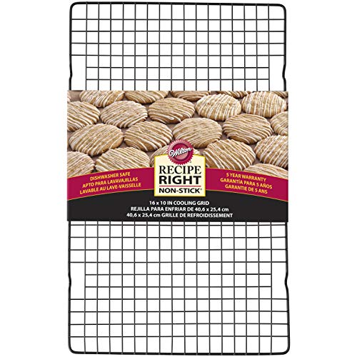 Wilton Recipe Right Grille de Refroidissement Antiadhésive: Accessoire de Pâtisserie, Idéale Pour Gâteaux, Cupcakes, Biscuits et Douceurs - 40,6 x 25,4 cm