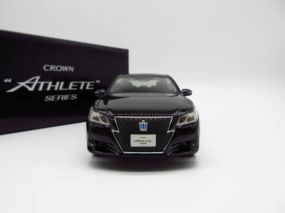 Amazon | 1/30 トヨタ クラウンアスリート CROWN 210系 前期 カラー  