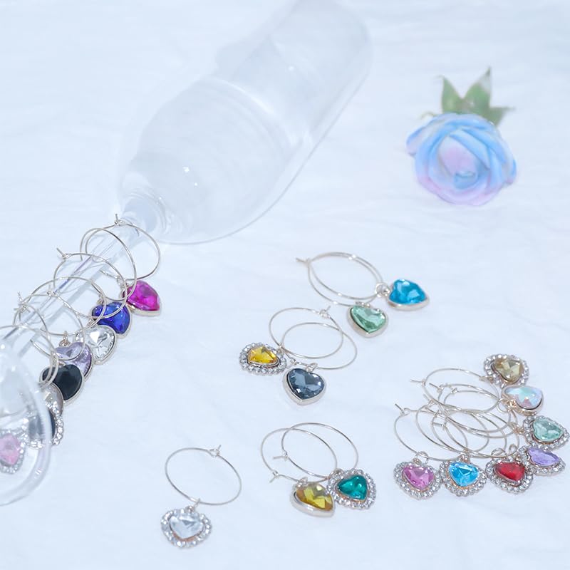 Etiquetas de copa de vino con dijes de corazón ideales para regalar en bodas y Navidad 5