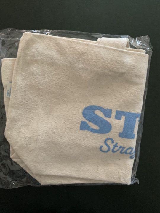 Amazon.co.jp: StrayKids STAY 2期 トートバッグ : おもちゃ