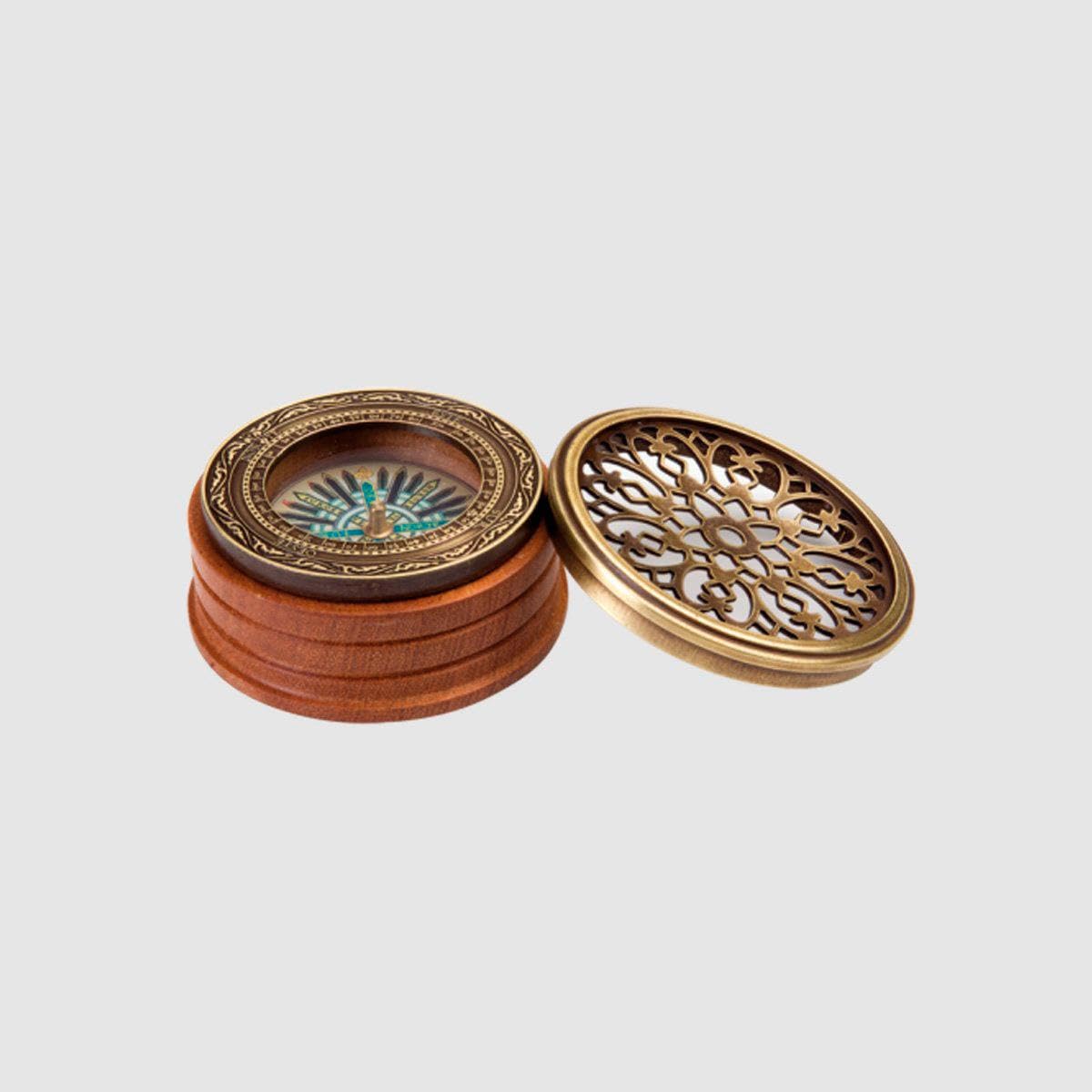 Hemisferium Lace Nautical Compass H42