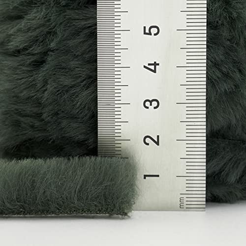 Image of NICEEC 2 Skeins Faux Fur Yarn Super Soft, Chunky & Fluffy, Eyelash Yarn for Crochet & Knitting (Total Length 70yds,3.53oz) - Olive