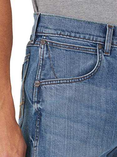Image of Wrangler Men's Retro Slim Fit Straight Leg Jean