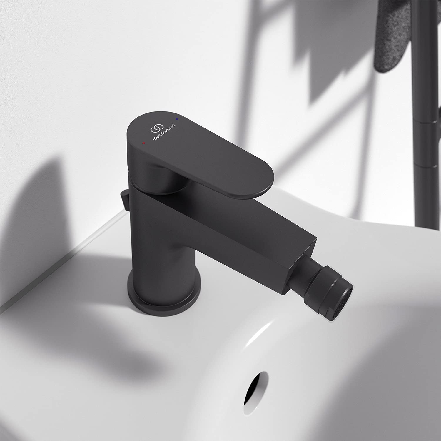 Ideal Standard - Cerafine O Miscelatore Monocomando per Bidet, Nero Seta