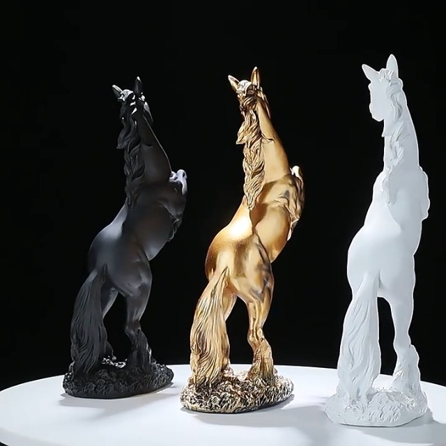 Amazon.co.jp: 馬の置物 風水 アンティーク インテリア 彫刻 縁起の家