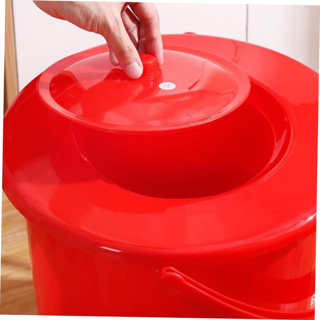 Portable Urinal for Women & Men - Female Urinal with Lid Female Urination Device - Women Pee Funnel Cup for Emergency, Travel, Car CampingChamber Pot with Lid Portable Emergency Urinal for Boys and Gi