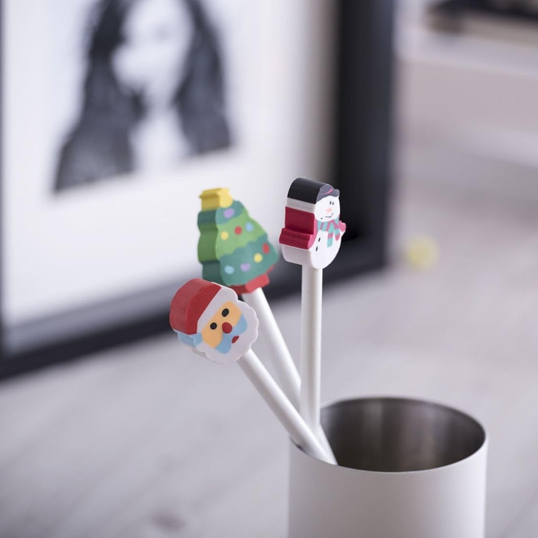 Lote 150 Lápices Navideños Con Goma – Modelos Árbol, Muñeco de Nieve y Papá Noel – Regalo Ideal Para Colegios, Empresas o Eventos – Venta al Por Mayor