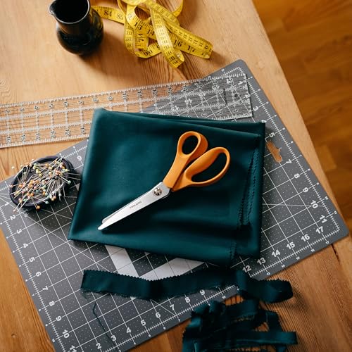 image for Fiskars Pinking Shears, Zig-Zag Edge, High Grade Stainless Steel Blade