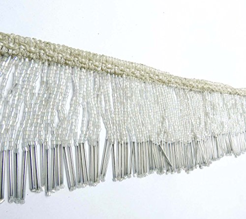 Cinta de flecos Knitwit blanca para renovar cortinas y tapicería