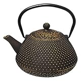 teteras hierro fundido el corte ingles Diseño elegante: tetera de hierro fundido para té de 800 ml, con colador de té de acero inoxidable. La tetera DreamHouse de hierro fundido ha sido fabricada profesionalmente con una estética japonesa noble negra que simboliza fuerza y belleza. Con su silueta atemporal y atractiva, la tetera se adapta perfectamente a cualquier estilo de decoración. Inevitablemente atraerá las miradas de tus invitados y también es perfecto como regalo, por ejemplo, para mudanzar a tus amigos en una nueva vivienda.
